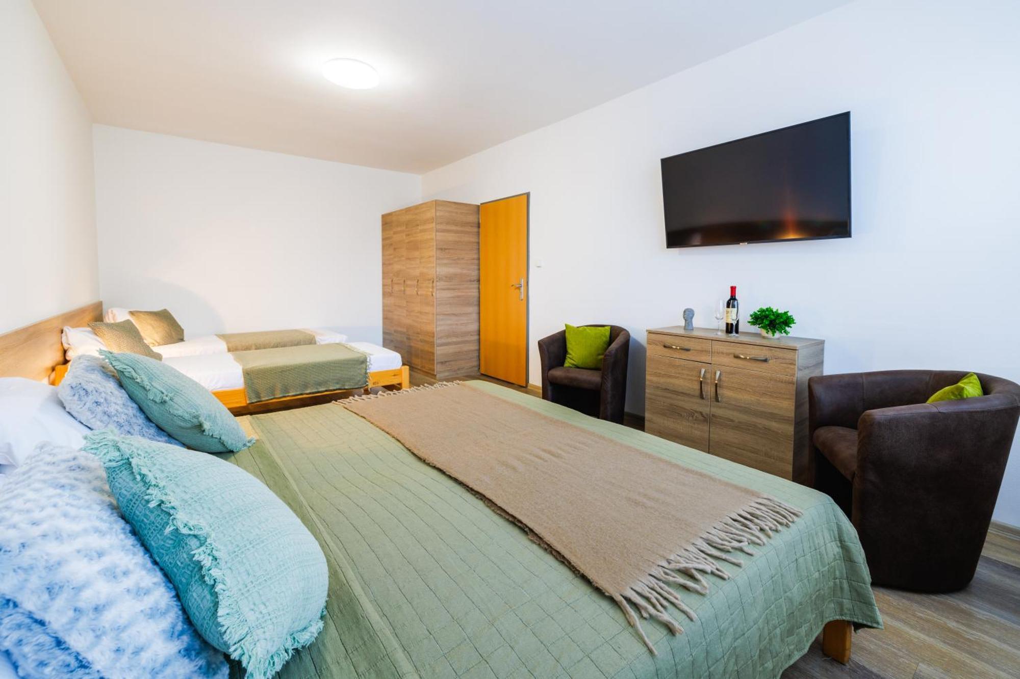 Hotel U Nadrazi Ceske Budejovice Eksteriør billede